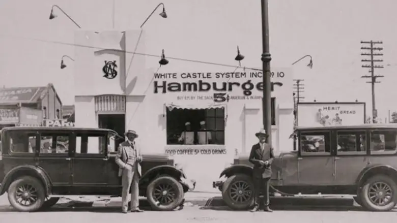 A fascinante historia da Primeira Hamburgueria do Mundo